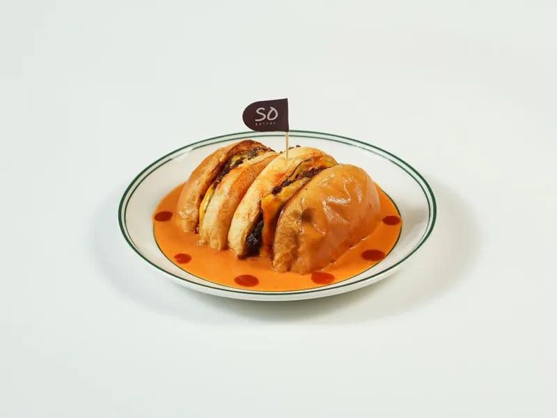 Red Hot Beef Burger image