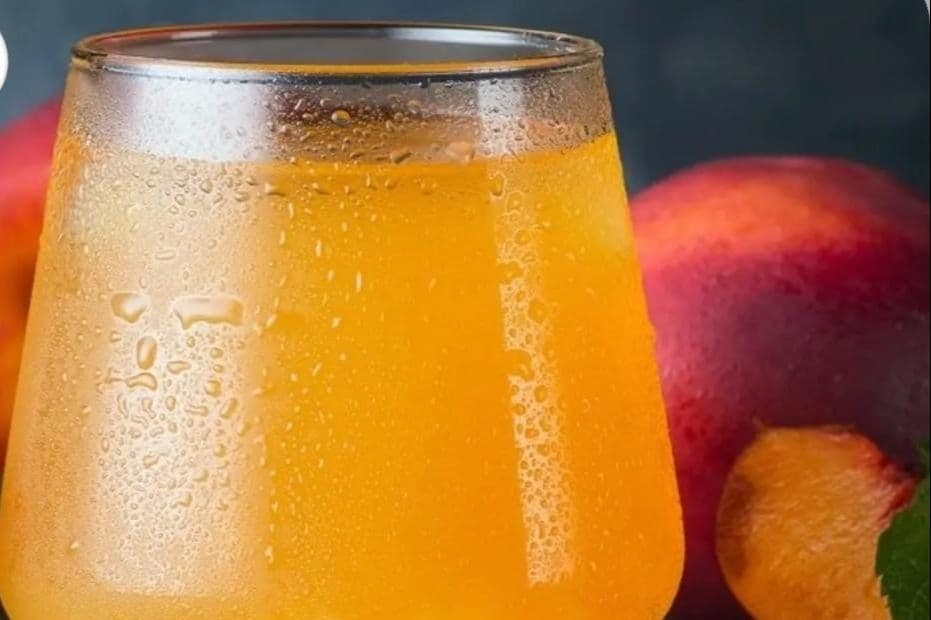 Peach Iced Tea image