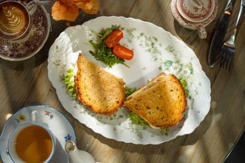 Smoked turkey sandwich image