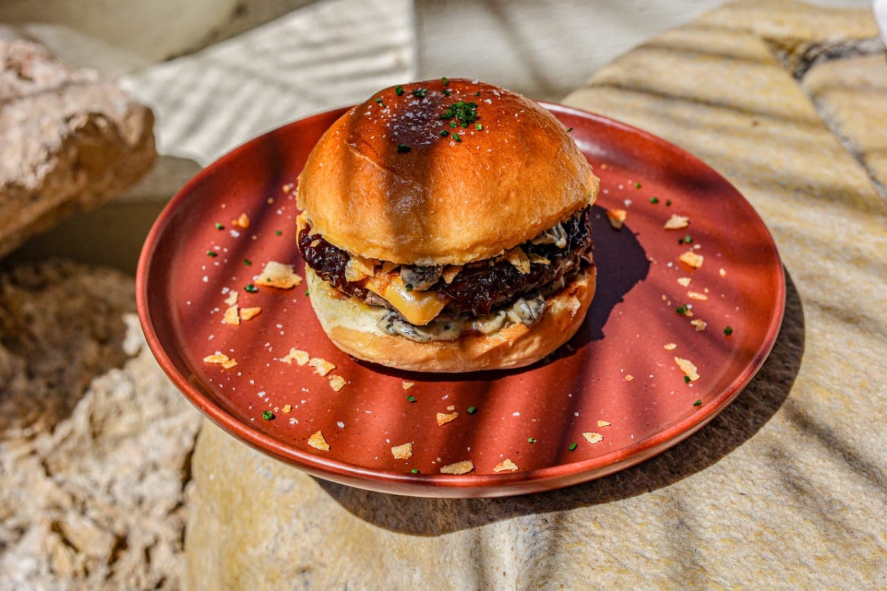 Dips Mushroom Burger image