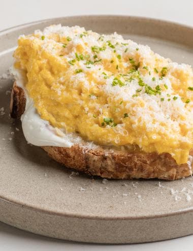 Scrambled Egg On Toast image